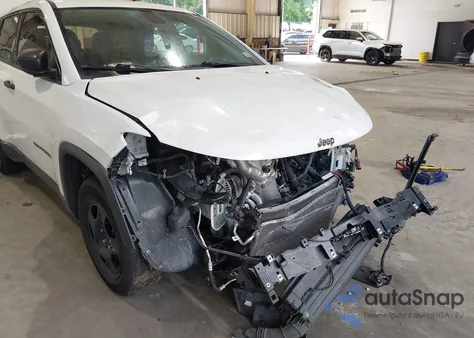 2020 Jeep Compass Sport Fwd z USA, uszkodzony, nr VIN 3C4NJCAB5LT158653